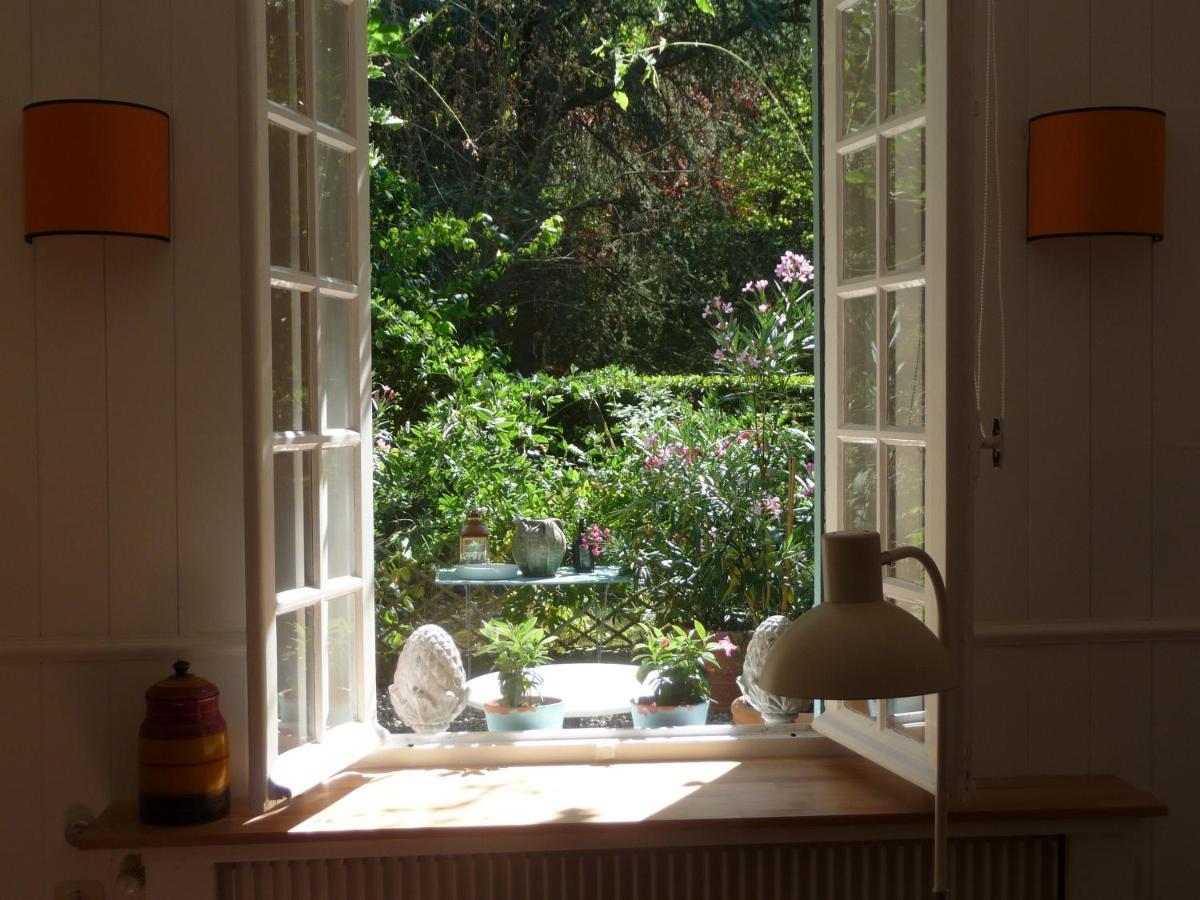 Le Clos Du Ru Presnoy Exterior photo